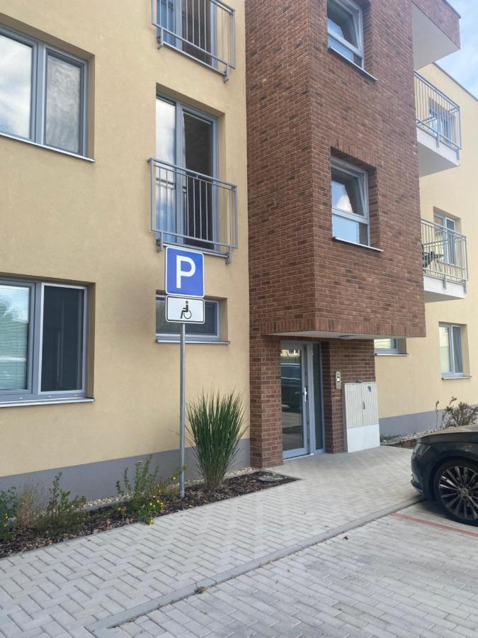 Maja Apartman Dunajská Streda Esterno foto
