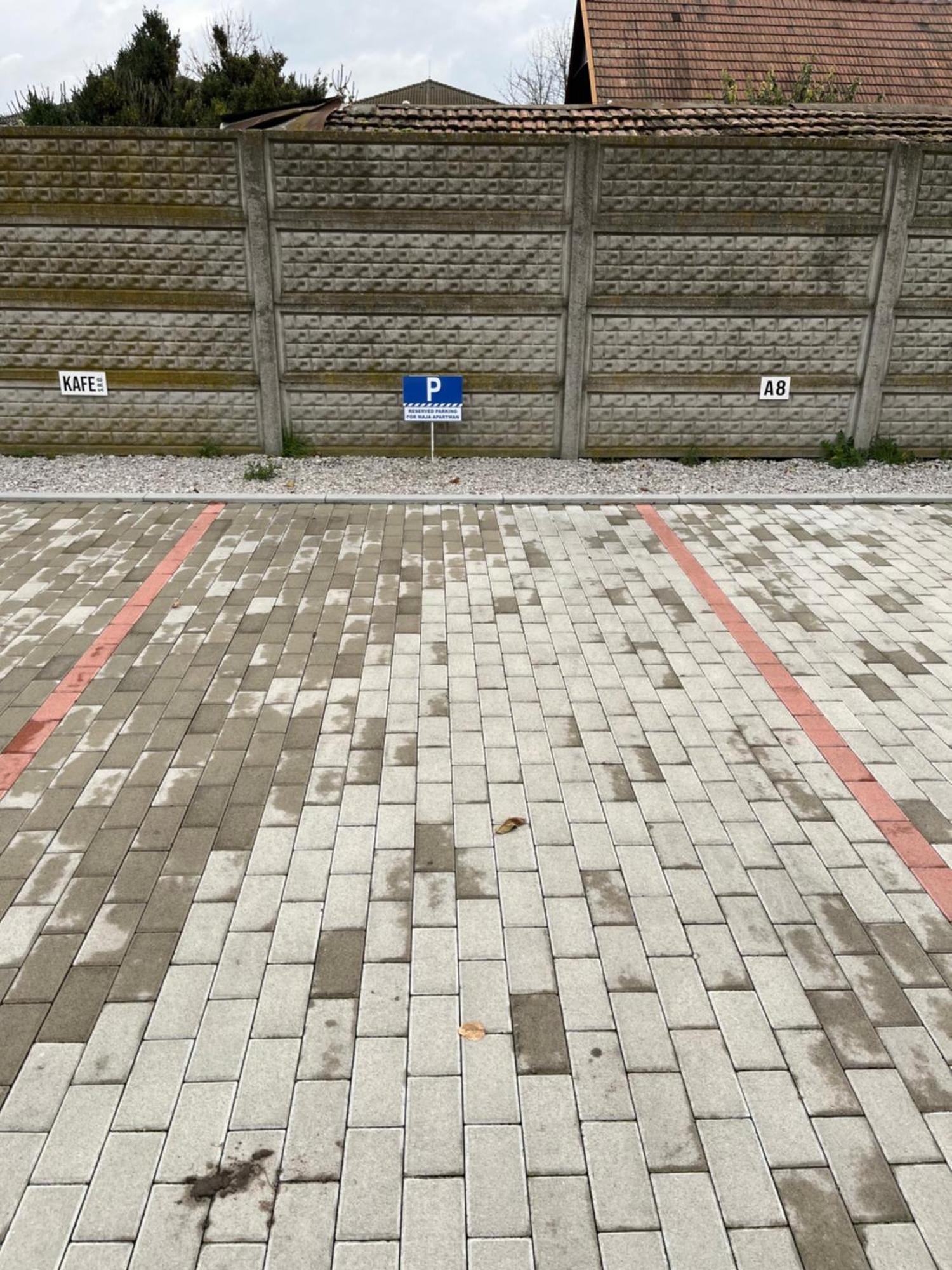 Maja Apartman Dunajská Streda Esterno foto